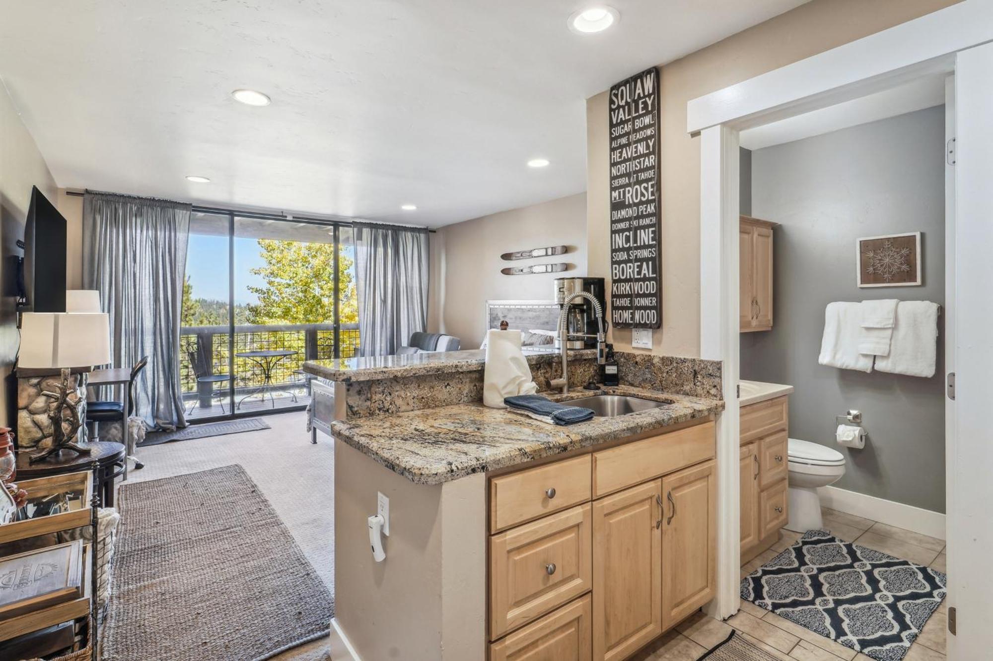 Truckee Studio With Balcony And On-Site Skiing! Eksteriør bilde